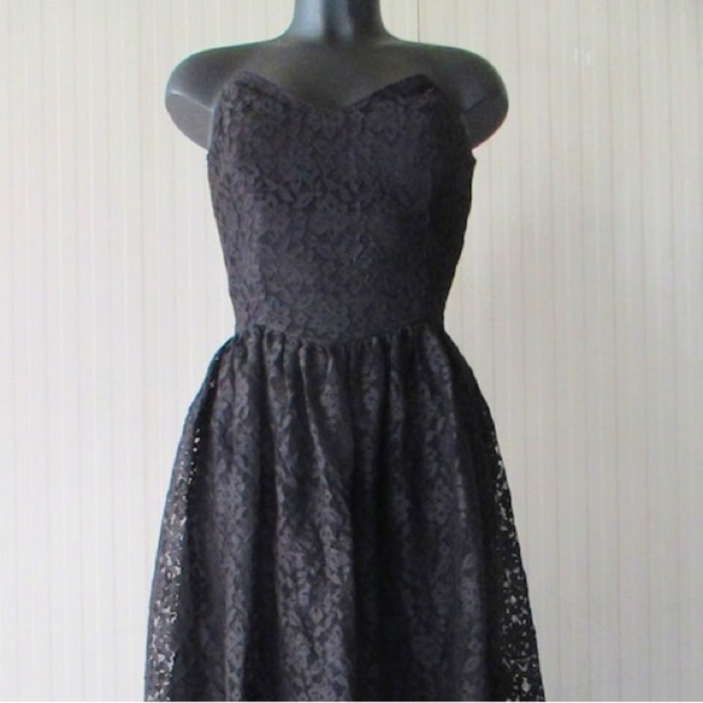 Lace Strapless Sweetheart Sundress